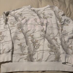 Dairy Boy Women's White and Gray Sweat set!